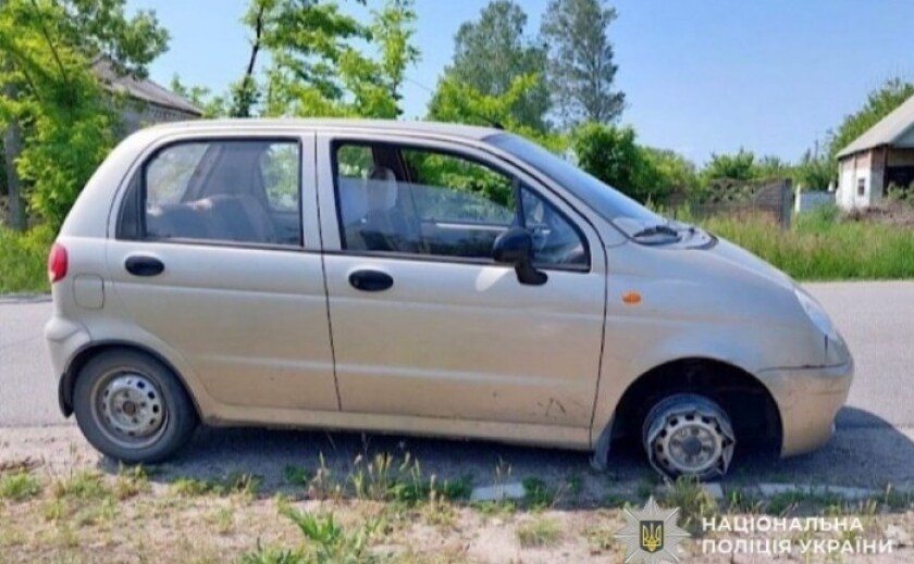 На Дніпропетровщині судитимуть двох чоловіків за викрадення авто